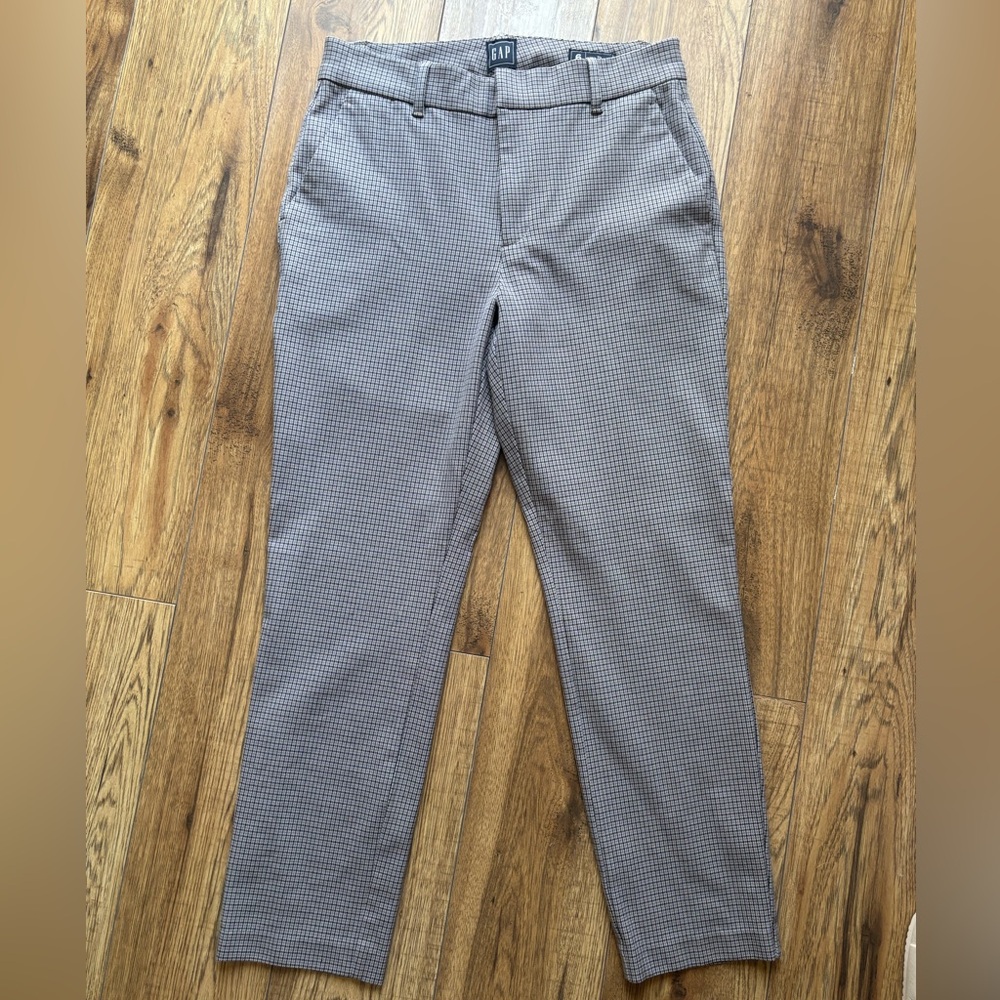 GAP Women's Gray Checkered Trousers